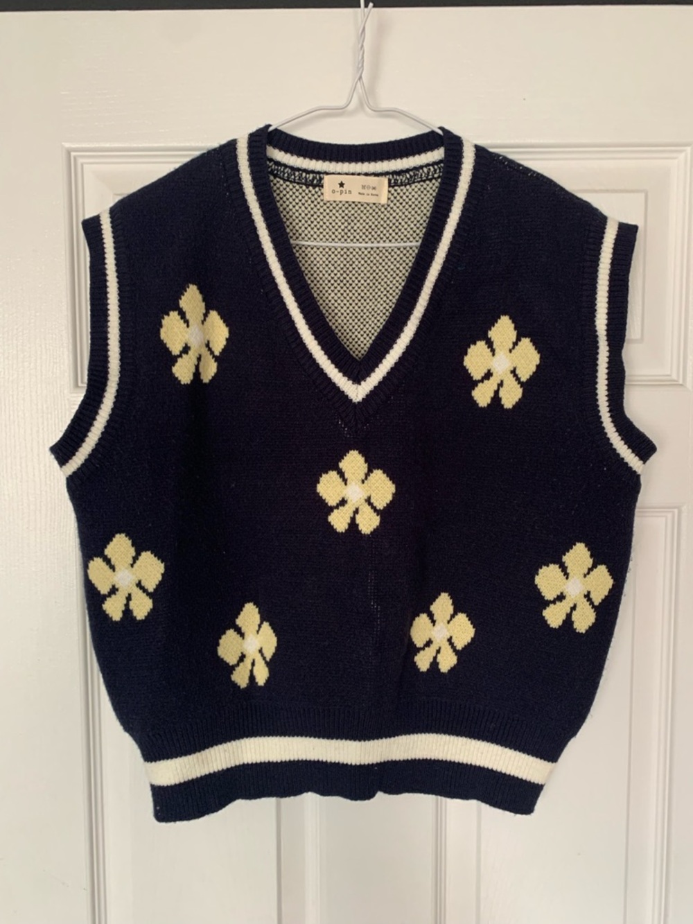 NAVY Floral Knit V-Neck Sweater Vest